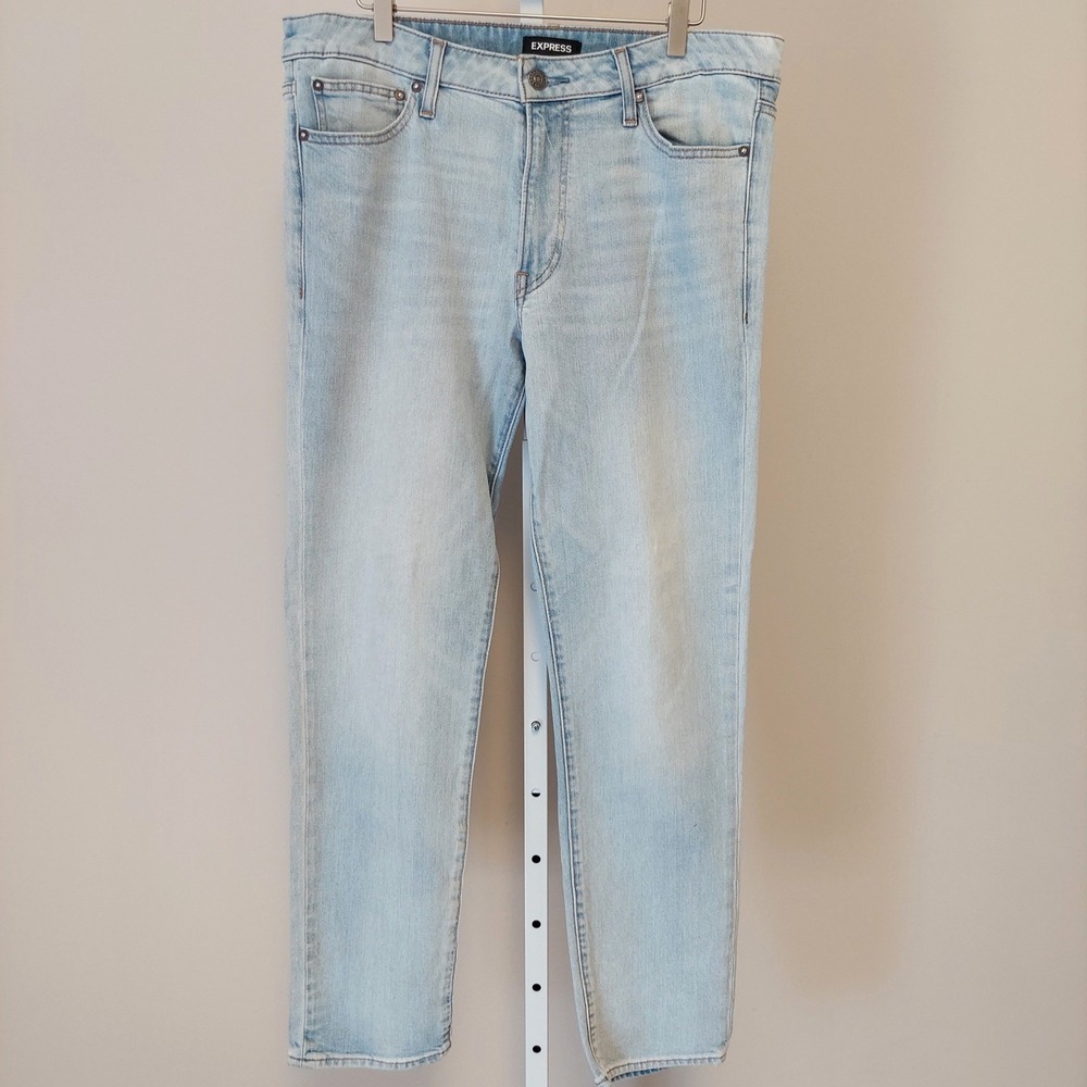 Express‎ Conscious Edit Mens Light Wash Stretch Denim Jeans 34x32 Measures 36x30
